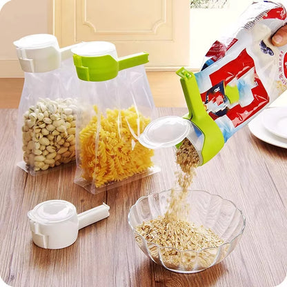 Snack Sealing Clip Preservation Sealing Clip Plastic Food Saver Travel Kitchen Gadget Sealed Pour Food Storage Bag Lid Clip